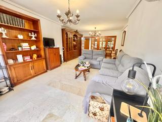 Piso  Plaza nueva. Estupenda vivienda en la plaza nueva de 4 dorm, 2 baños... semia