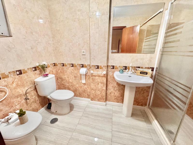 Foto b2746482-b540-4b0a-9583-7254f06e8704. Dúplex estupendo duplex semireformado en hurchillo de 4 dorm. 2 baños, galeria, balcón.. precio rebajado! en Orihuela