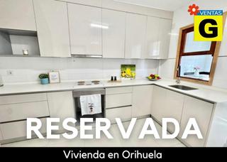 Zweistöckige Wohnung in Calle ACEQUIA