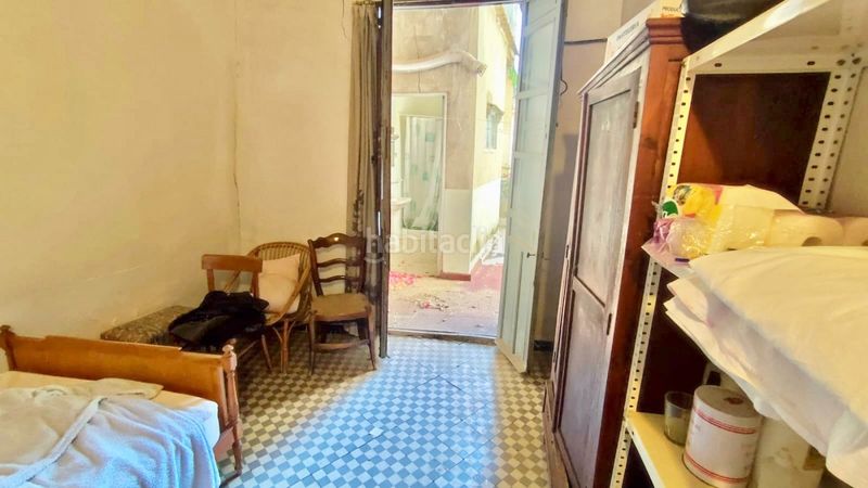Foto fe7c5d10-2ae4-45a5-8369-09205638f628. Edifici a Orihuela ciudad Orihuela