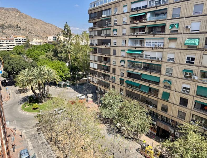 Foto c0d28756-a095-43b5-885b-3c440d090cb5. Penthouse in avenida teodomiro 40 in Orihuela ciudad Orihuela