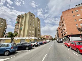 Appartement  Luis barcala. Magnifica vivienda muy amplia en luis barcala, toda exterior  co