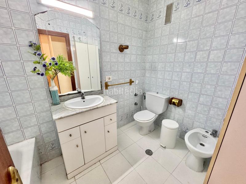 Foto dfa607a4-8e85-47f3-b8c0-e04bf584ead2. Piso magnifica vivienda muy amplia en luis barcala, toda exterior con garaje, balcon grande visitela! en Orihuela