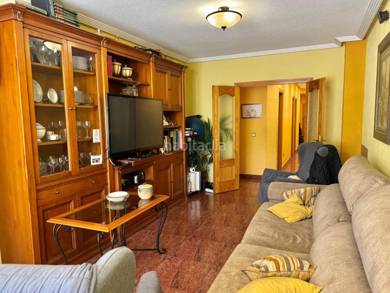 Foto 9000cc62-0d2a-4648-a086-1fd291820b73. Flat in calle extremadura 15 in Orihuela ciudad Orihuela