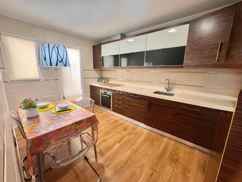 Foto e8e8e5e3-7a19-43cb-afb1-4e0dd1b840b8. Piso en lepanto 3 estupendo piso de venta seminuevo, con garaje, rodeado de servicios pregunte por el ya!! en Orihuela