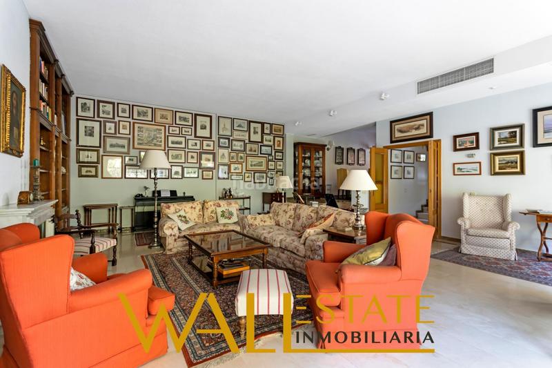 Foto 50c13d98-7199-4604-9a08-d5ff095f466c. Casa adossada amb calefacció aparcament piscina a Madrid