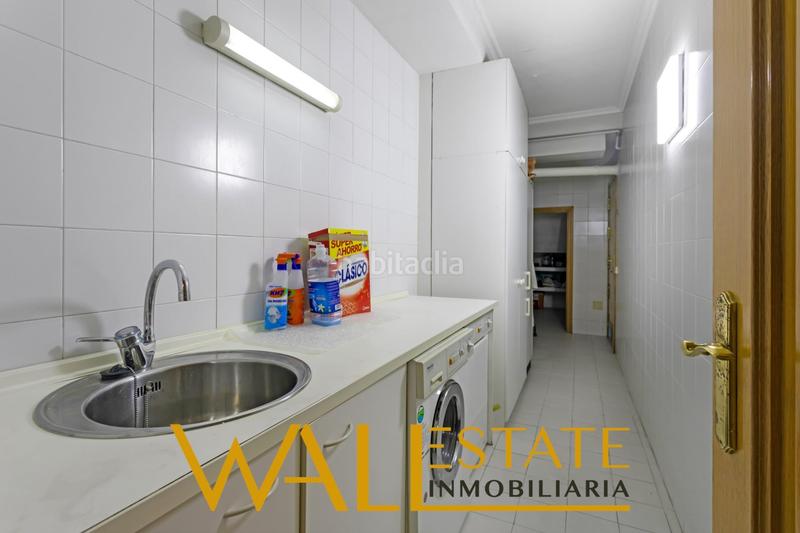 Foto 75bda0ca-5b4a-43d9-9803-ceb5c8d61921. Casa adossada amb calefacció aparcament piscina a Madrid