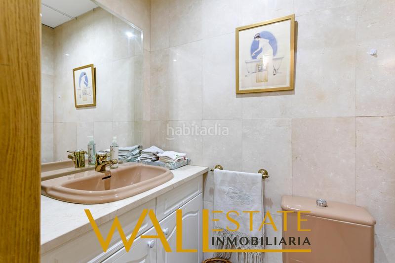 Foto f64d3075-d807-4f0a-b693-04cdfc695e26. Casa adossada amb calefacció aparcament piscina a Madrid