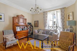Appartement à Trafalgar. Vendemos exclusivo piso con cuatro balcones en el corazón de tra