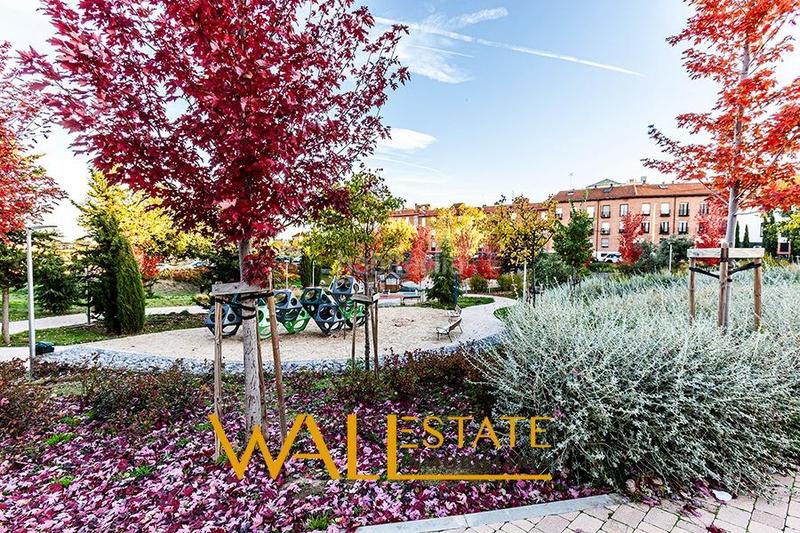 Foto 20582260-4022-419c-9ce1-283d6281e358. Etagenwohnung mit heizung parking pool in Tres Olivos-Valverde Madrid