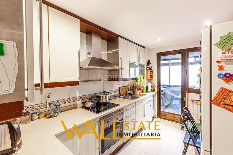 Foto 471f1574-d4f4-437c-b678-67c6f251c24c. Etagenwohnung mit heizung parking pool in Tres Olivos-Valverde Madrid