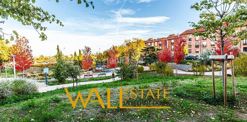 Foto 94b4f9b7-b8a0-46e8-85b2-bcb1ffb8e1af. Etagenwohnung mit heizung parking pool in Tres Olivos-Valverde Madrid