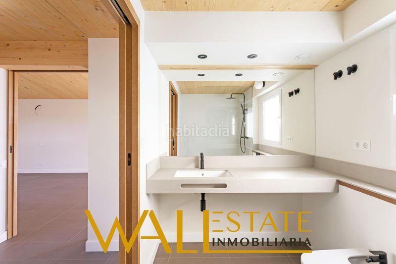 Foto 89ea4d88-45cf-41e4-bb7c-f490bb22ea44. Chalet s sostenibles de obra nueva confort y modernidad en Madrid