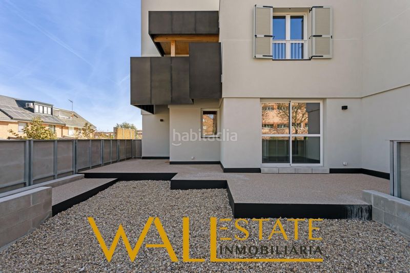 Foto 1ce542fb-9b2b-48cb-994a-8c721d79c776. Xalet amb aparcament a Salvador Madrid