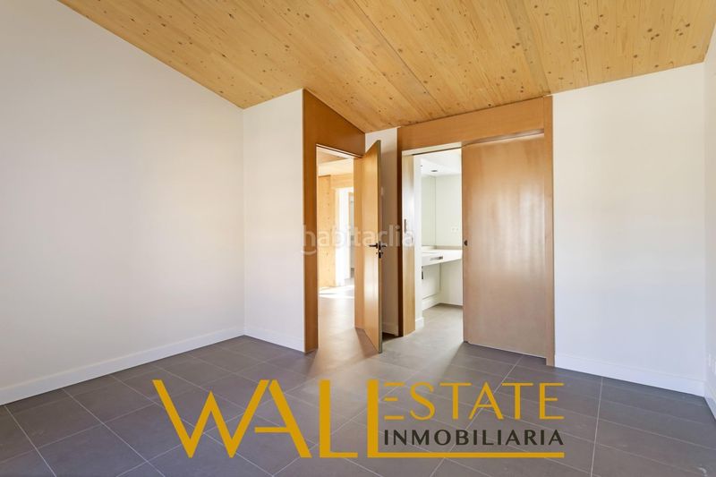 Foto 345455c2-dfd3-4709-beca-a970851a221b. Xalet amb aparcament a Salvador Madrid