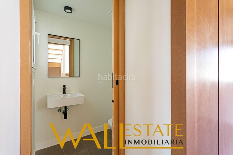 Foto 35f60525-0a2d-4d58-888b-51cb87b688d8. Xalet amb aparcament a Salvador Madrid