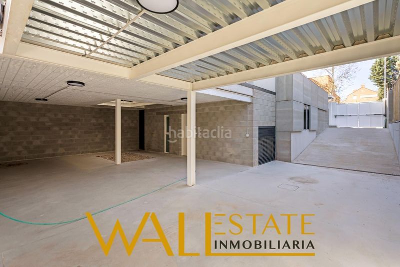 Foto 41613f5c-d1d8-4ee8-8f55-a1f4572a1377. Xalet amb aparcament a Salvador Madrid