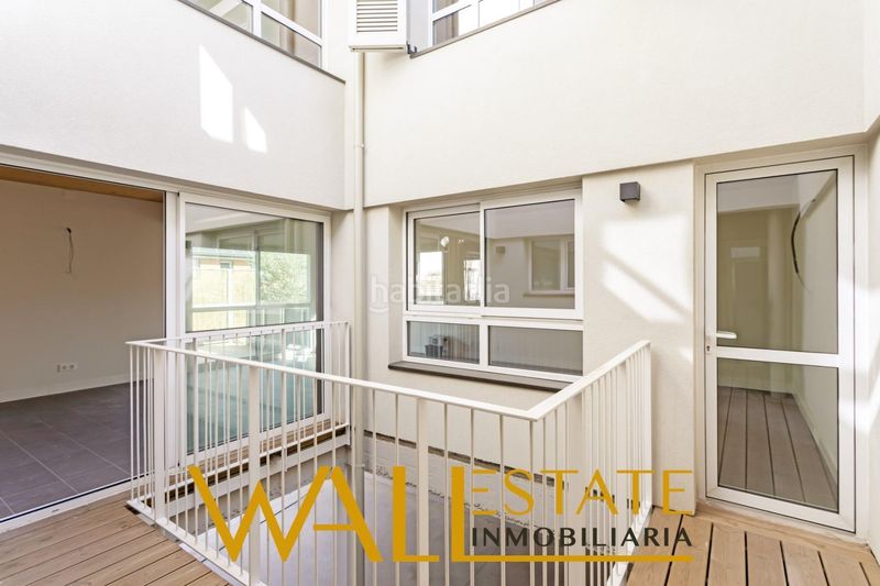 Foto be120019-204b-4b00-a8a6-c4381566e487. Xalet amb aparcament a Salvador Madrid