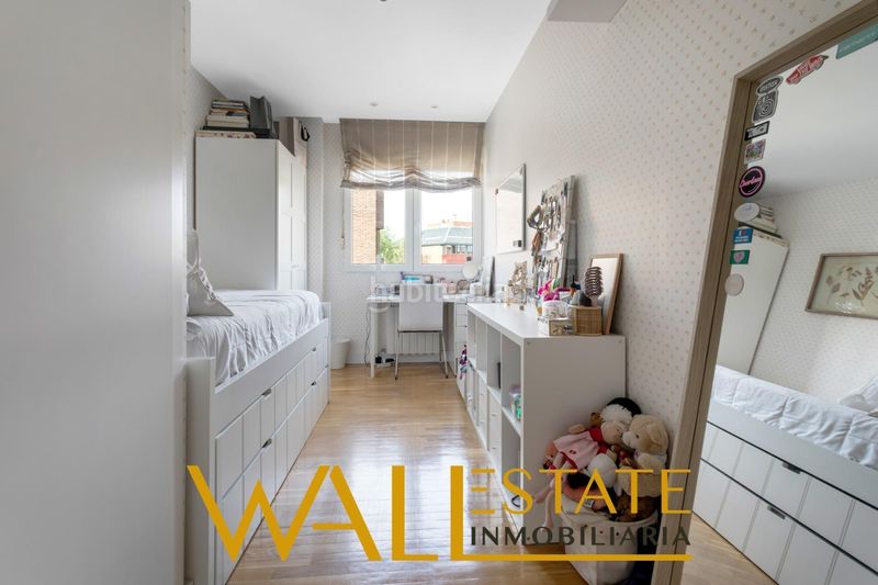 Foto 8a7587d3-c8b5-44bc-b678-6b92548c2e47. Pis amb calefacció aparcament piscina a San Pascual Madrid