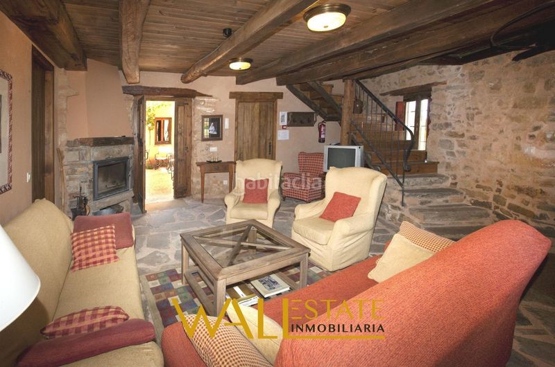 Foto 3196f73b-a951-4151-bbf1-a61dd74d72fa. Casa con riscaldamento in Astorga