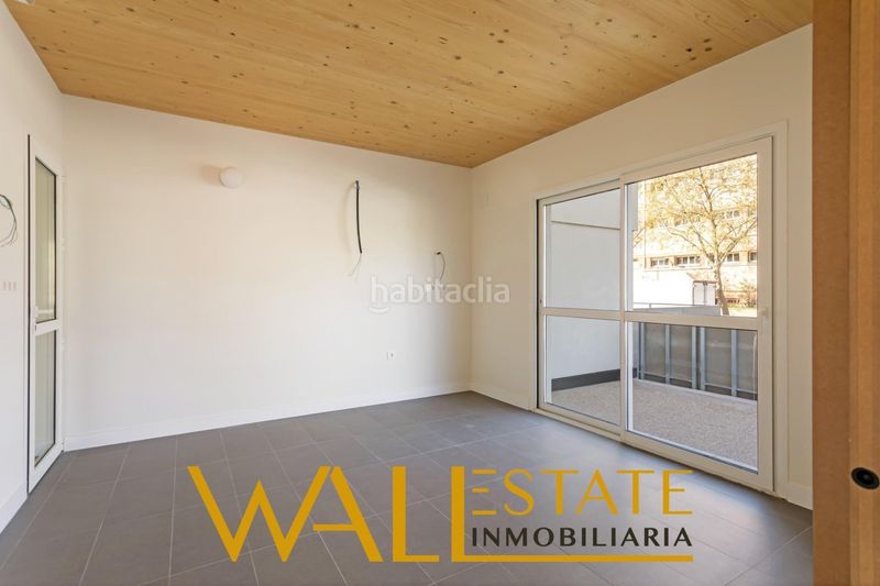 Foto 88df458b-70e0-4187-87f2-b68a578cd825. Casa adossada amb calefacció aparcament a Canillejas Madrid