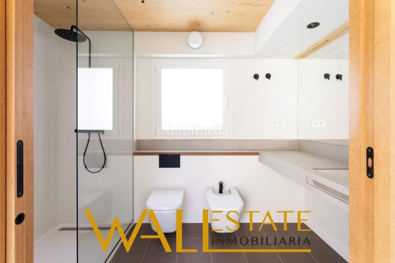 Foto 8cc61798-c34d-4656-a487-05b7da58a649. Casa adossada amb calefacció aparcament a Canillejas Madrid