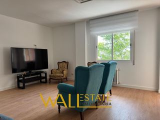 Rent Flat in Conde Orgaz - Piovera. Exclusivo piso reformado en conde orgazpiovera