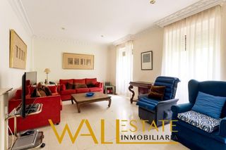 Piso en Gaztambide. Amplio piso en venta en chamberí