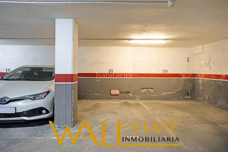 Foto 5deb8b8e-b0d6-4dfa-bb56-9a3c02797631. Àtic amb aparcament piscina a Adelfas Madrid