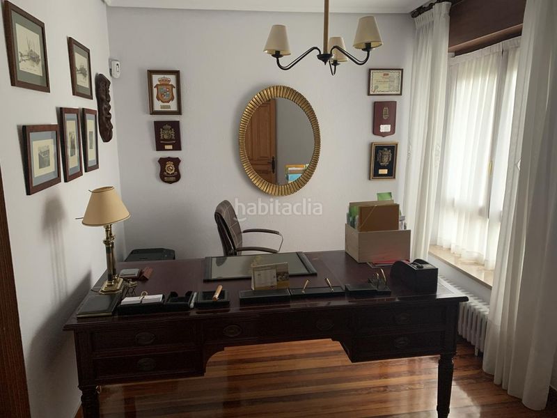 Foto 1bc502a0-a0d7-4a3f-b0a0-8b24baf9c897. Casa amb aparcament a Arnuero