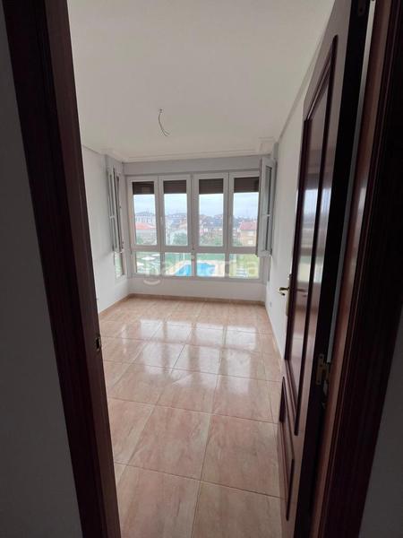 Foto 9a2857f6-a1f7-4faa-8e73-f181bf0e3139. Appartement avec parking dans Tregadín Noja