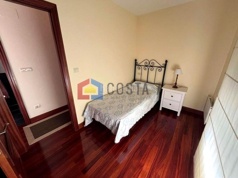 Foto 33f3479b-63c7-43b7-8bd7-1a25fdaf8111. Etagenwohnung mit parking pool in Helgueras Noja