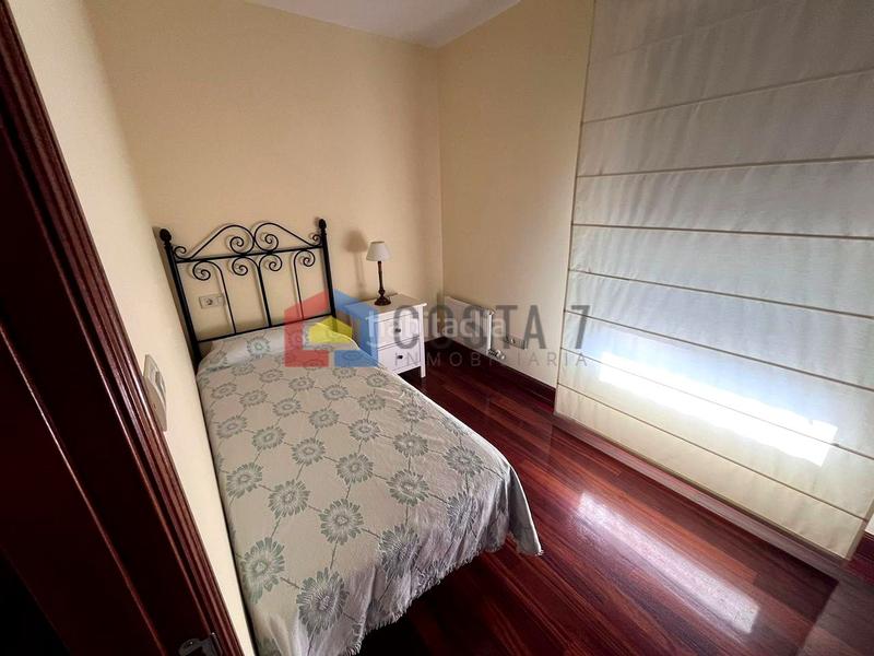 Foto fb93f200-f01e-4665-bd5e-26ae83bcab06. Etagenwohnung mit parking pool in Helgueras Noja