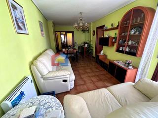 Pis  Los nogales. Piso en venta en ris