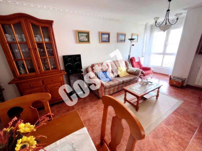 Foto d081d2f0-70b9-487d-8084-db6e88d5cd0c. Piso  en venta en Ris en Ris Noja
