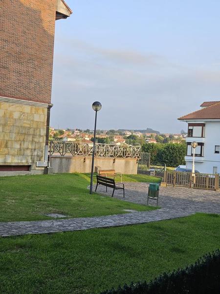 Foto 9d0f3f45-e428-44d1-8684-974ca61a9b07. Planta baja bajo en venta en Meruelo