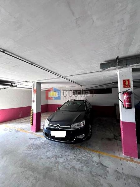 Foto 63ccfdce-706e-4afa-b6d3-662f403e095e. Posto auto in Meruelo