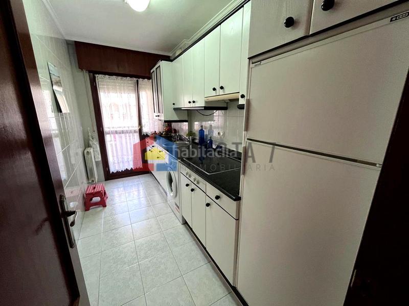 Foto cae28fd2-b85f-4cb3-89e1-ae5195b57b79. Appartement avec parking piscine dans Tregadín Noja