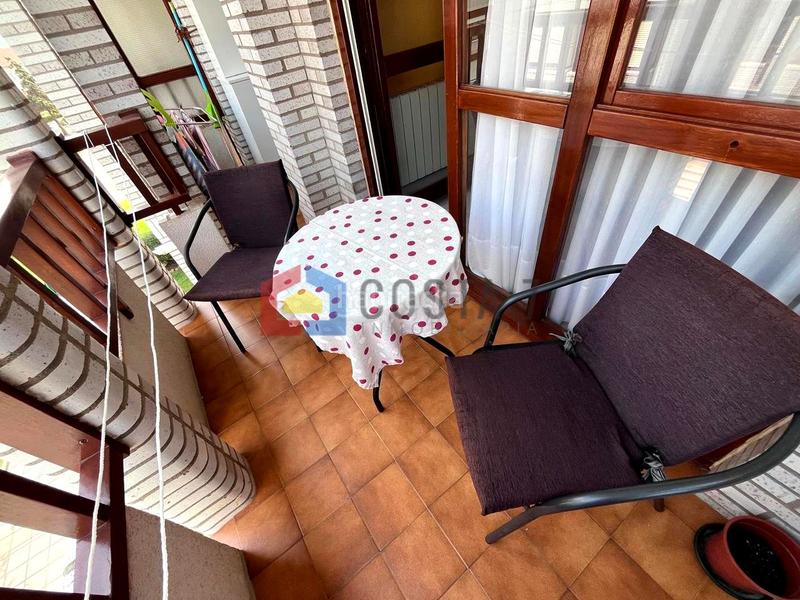 Foto d3f605b0-1490-411e-9942-714bf2ebeac4. Appartement avec parking piscine dans Tregadín Noja