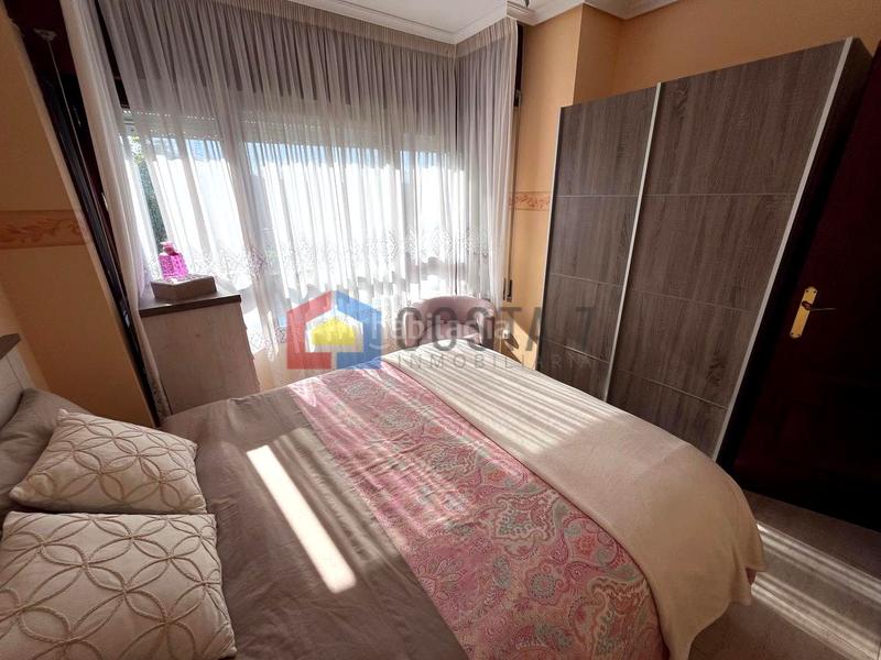 Foto 0788cc29-4752-4d7f-9106-c32af26f7465. Appartamento con parcheggio in Tregadín Noja