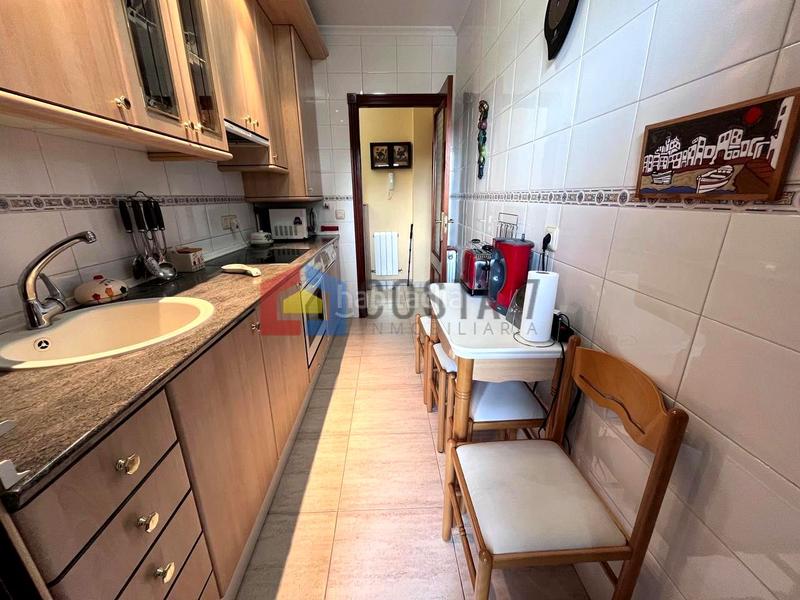 Foto d7851cbe-ce11-4bd7-a60e-c6bc06d763b9. Appartamento con parcheggio in Tregadín Noja