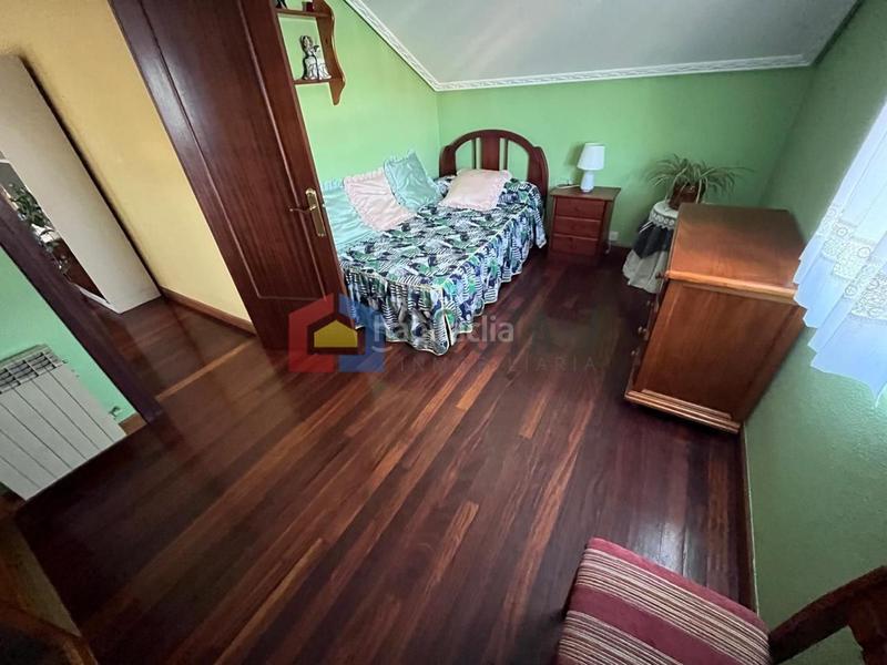 Foto 320e3464-596c-4785-b62f-b53491d4b887. House with parking in Cuchía Miengo