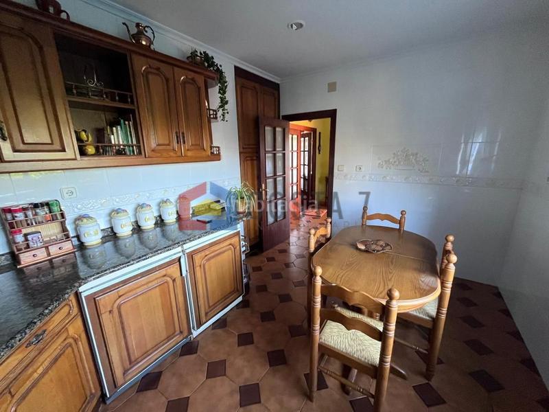 Foto be4e5092-3f04-4e9f-92eb-645bfe4eb997. House with parking in Cuchía Miengo