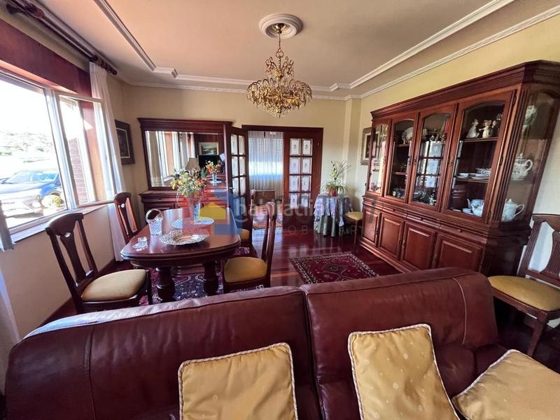 Foto d40bba35-4d93-4510-836e-1191e93ddc0f. House with parking in Cuchía Miengo