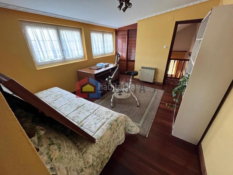 Foto fb7e1818-12ea-46c9-b30e-90476e052b11. House with parking in Cuchía Miengo