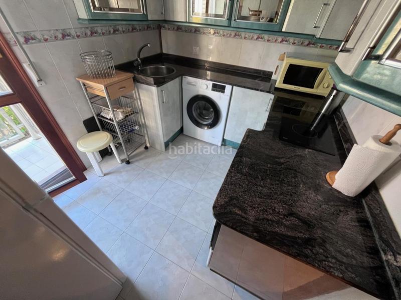 Foto 70ae2292-9792-4fbe-b0cf-27bbd0aab61c. Planta baixa amb aparcament a Tregadín Noja