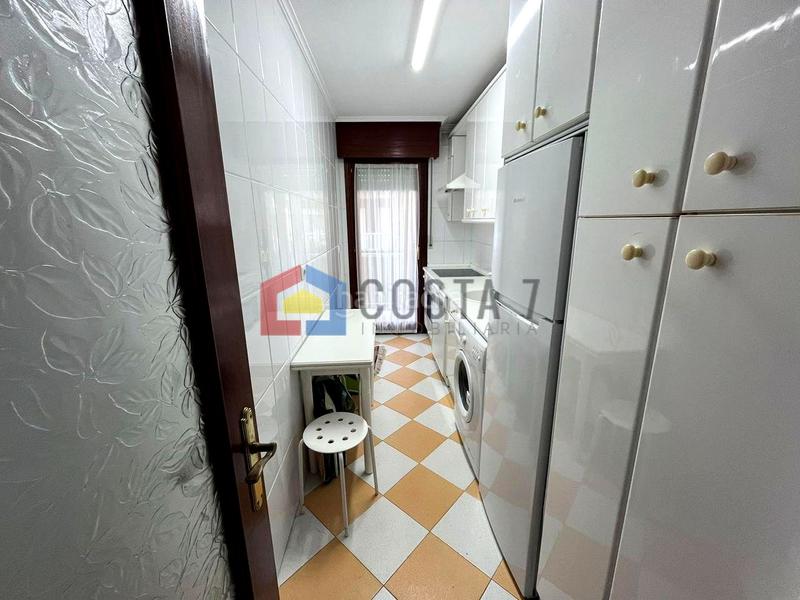 Foto ecba6550-fda5-43e4-9314-b2fe23eced92. Ground floor with parking in Ris Noja