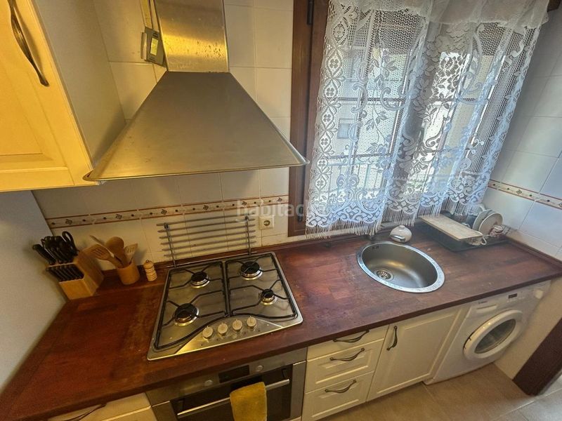 Foto 006d4a1b-ab31-4e45-b481-37fabdded2fc. Planta baixa amb calefacció aparcament a Helgueras Noja