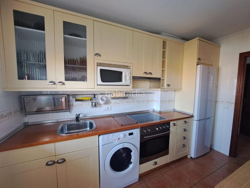 Foto 5887ce7d-27b6-4107-81e6-c5103c7a93cb. Pis amb aparcament piscina a Arnuero