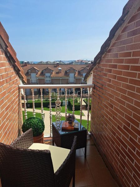 Foto 5b43364f-e578-4540-ac27-edc35ed05624. Pis amb aparcament piscina a Arnuero